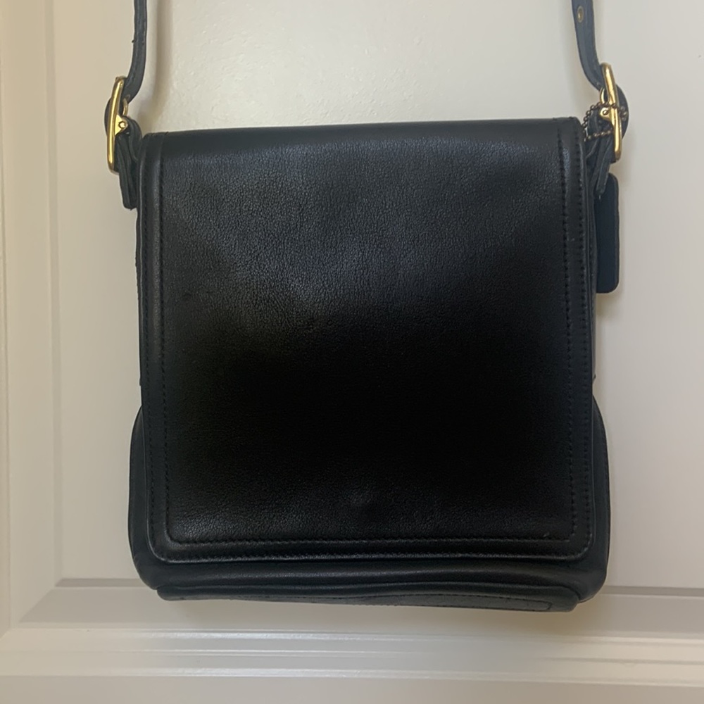 Authentic Coach Black Leather Gold Hardware Crossbody Adjustable Purse